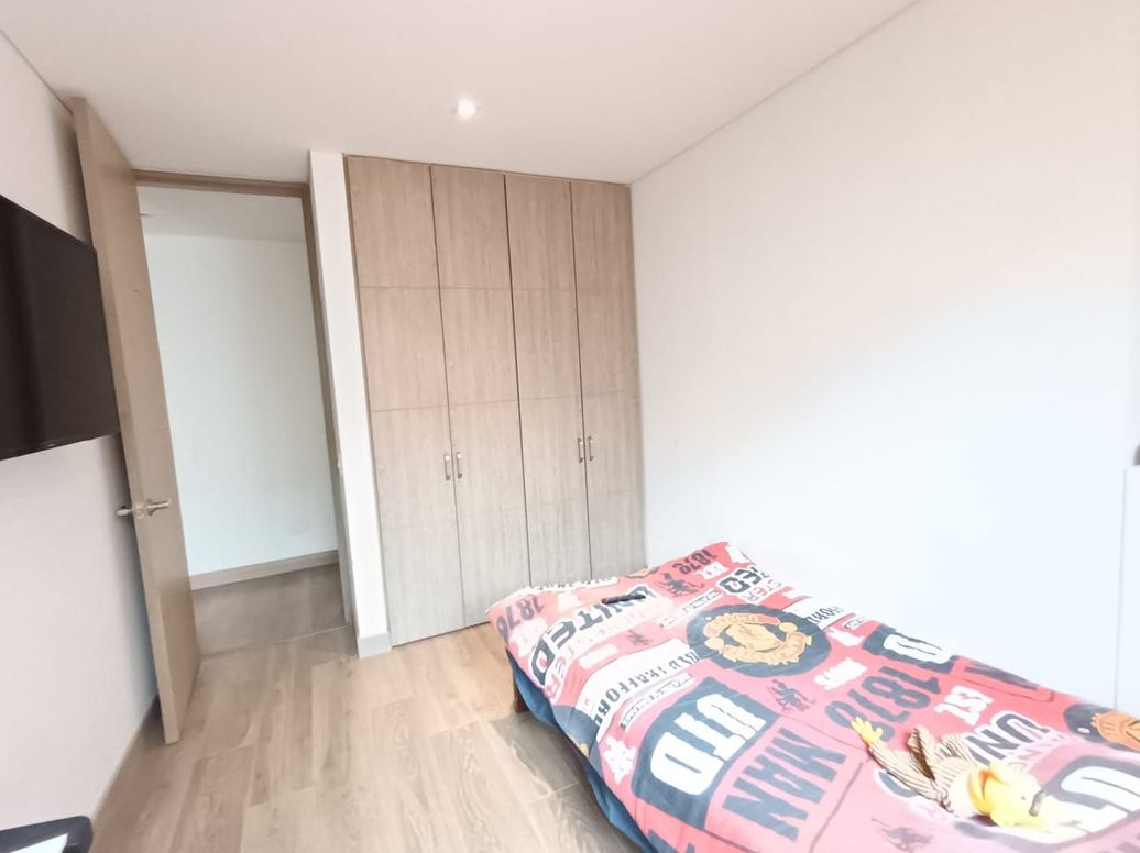 Apartamento de 3 alcobas en venta en Cantalejo, Bogotá, 110 m² · foto 8 de 15