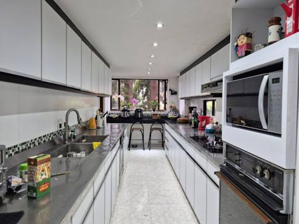 Apartamento en venta en Gratamira, Bogotá · foto 4 de 17