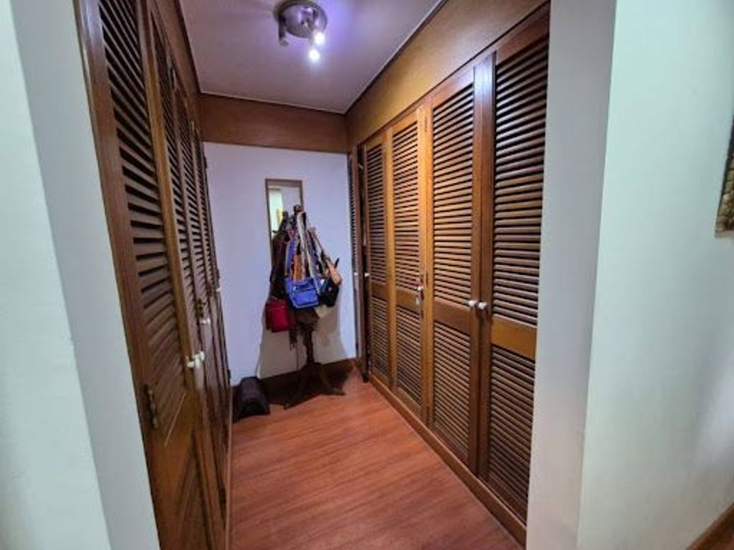 Apartamento en venta en Gratamira, Bogotá · foto 9 de 17