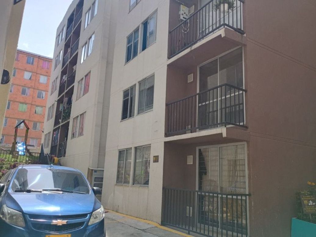 Apartamento de 3 alcobas en venta en Juan Rey, Bogotá, 41 m² · foto 3 de 20