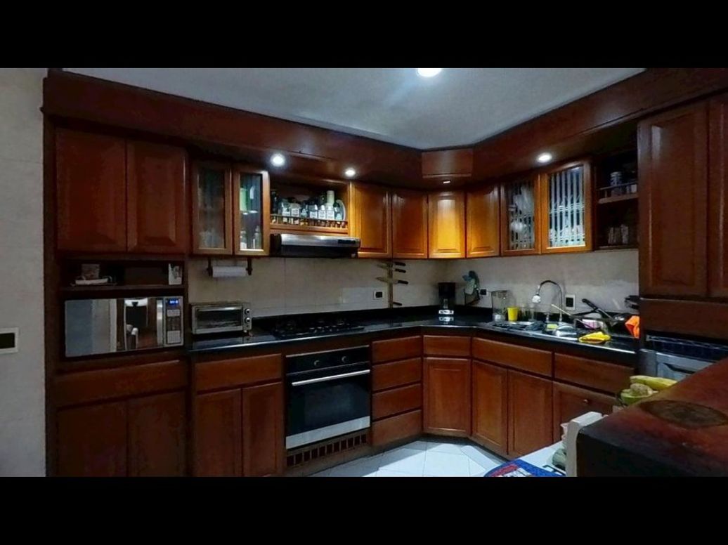 Apartamento de 3 alcobas en venta en Puente Largo, Bogotá, 113 m² · foto 2 de 20