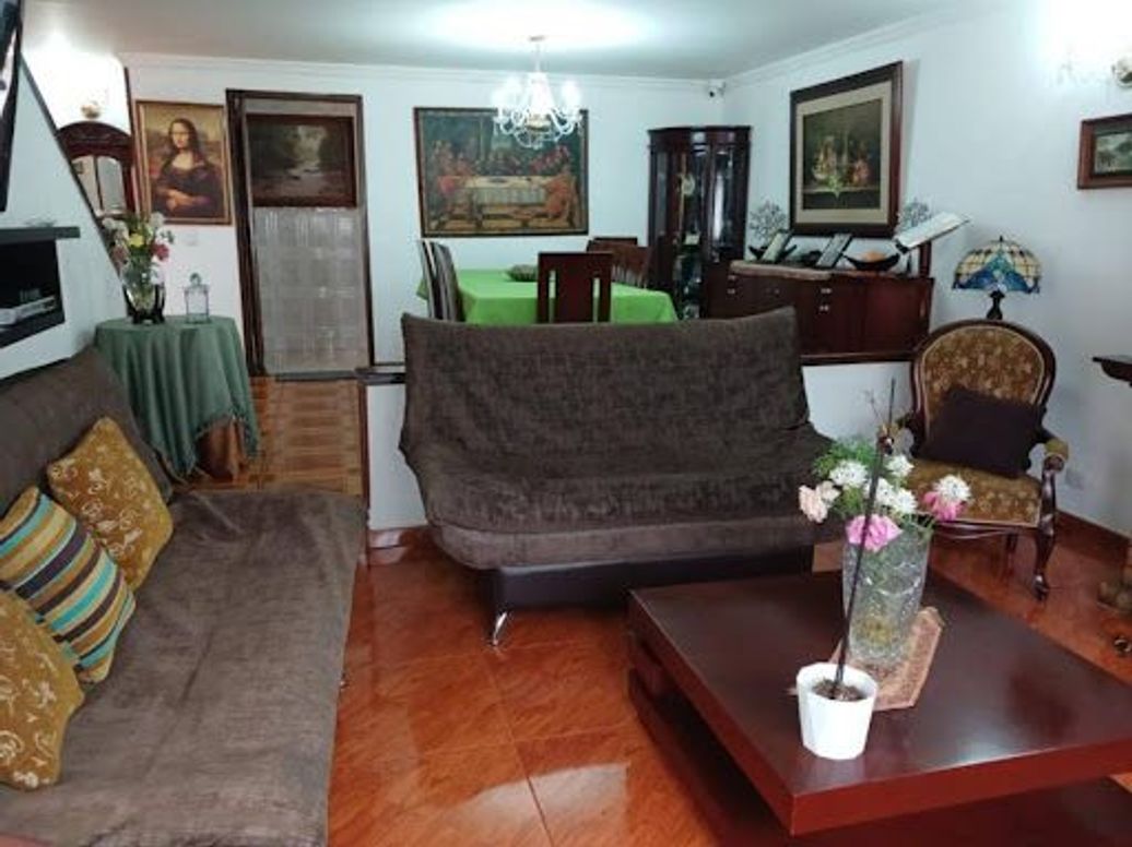 Casa de 4 alcobas en venta en Estrella Del Norte, Bogotá, 285 m² · foto 6 de 20