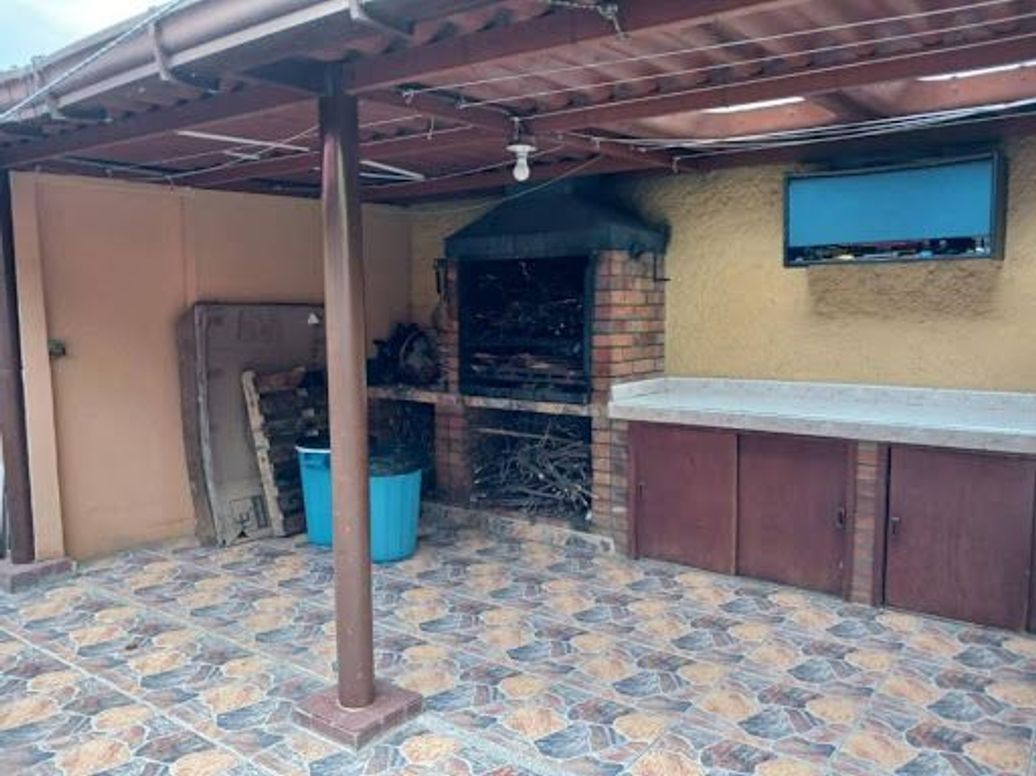 Casa de 4 alcobas en venta en Estrella Del Norte, Bogotá, 285 m² · foto 13 de 20