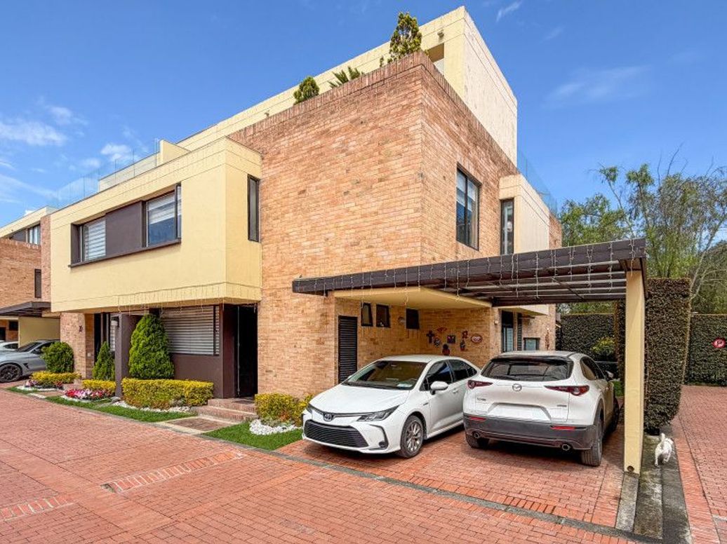 Casa de 4 alcobas en venta en Casa Blanca, Bogotá, 215 m² · foto 19 de 20