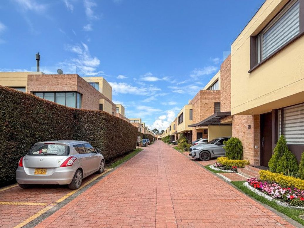 Casa de 4 alcobas en venta en Casa Blanca, Bogotá, 215 m² · foto 20 de 20
