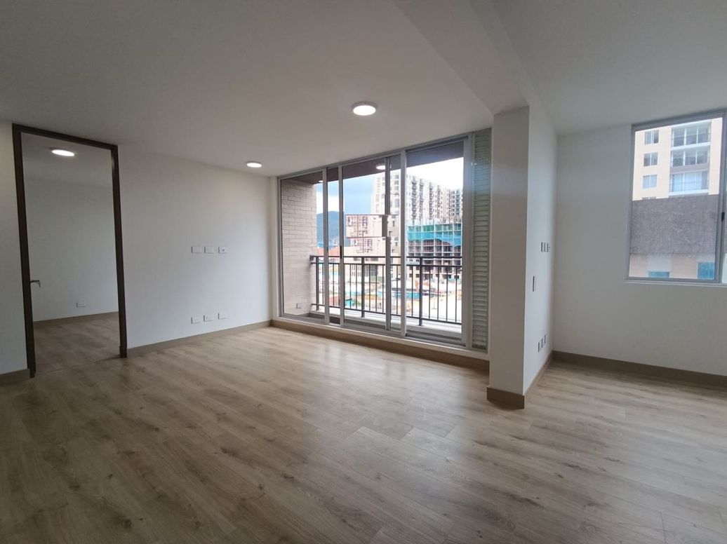 Apartamento en arriendo en Casa Blanca, Bogotá · foto 3 de 17