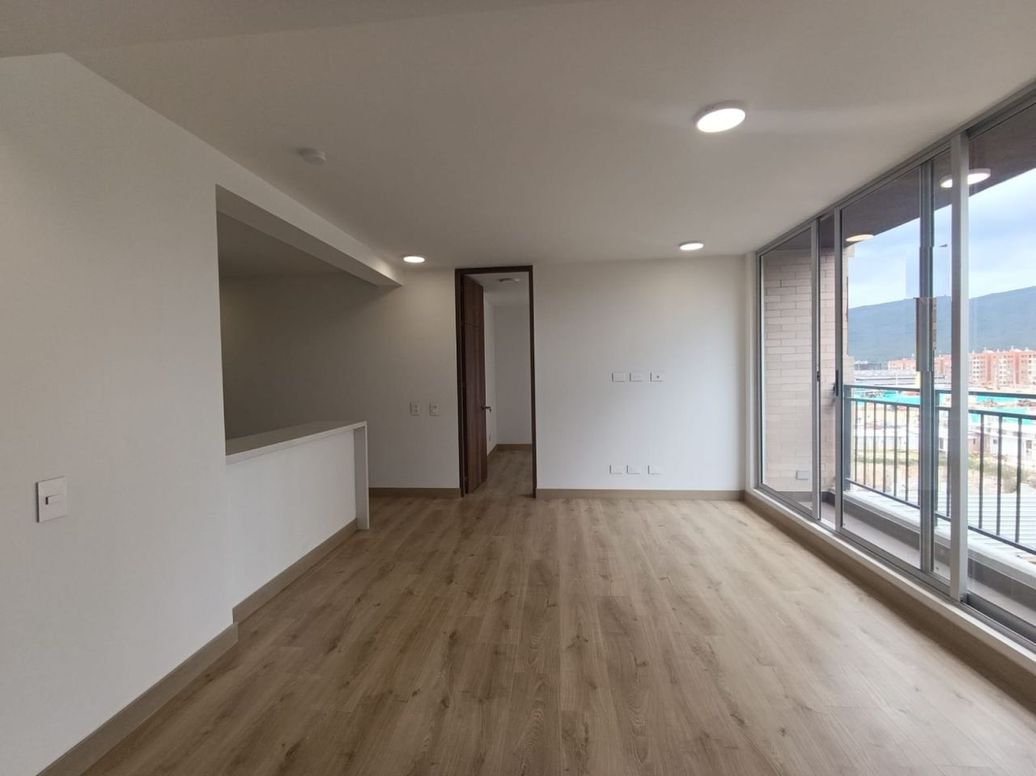 Apartamento en arriendo en Casa Blanca, Bogotá · foto 5 de 17