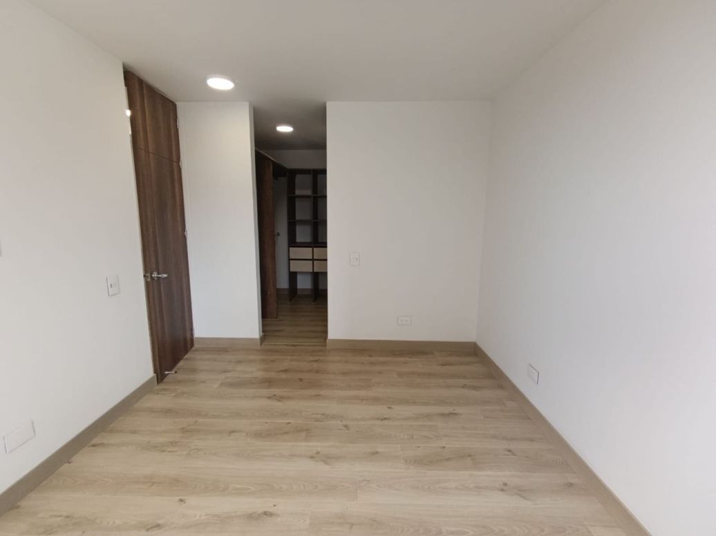 Apartamento en arriendo en Casa Blanca, Bogotá · foto 7 de 17
