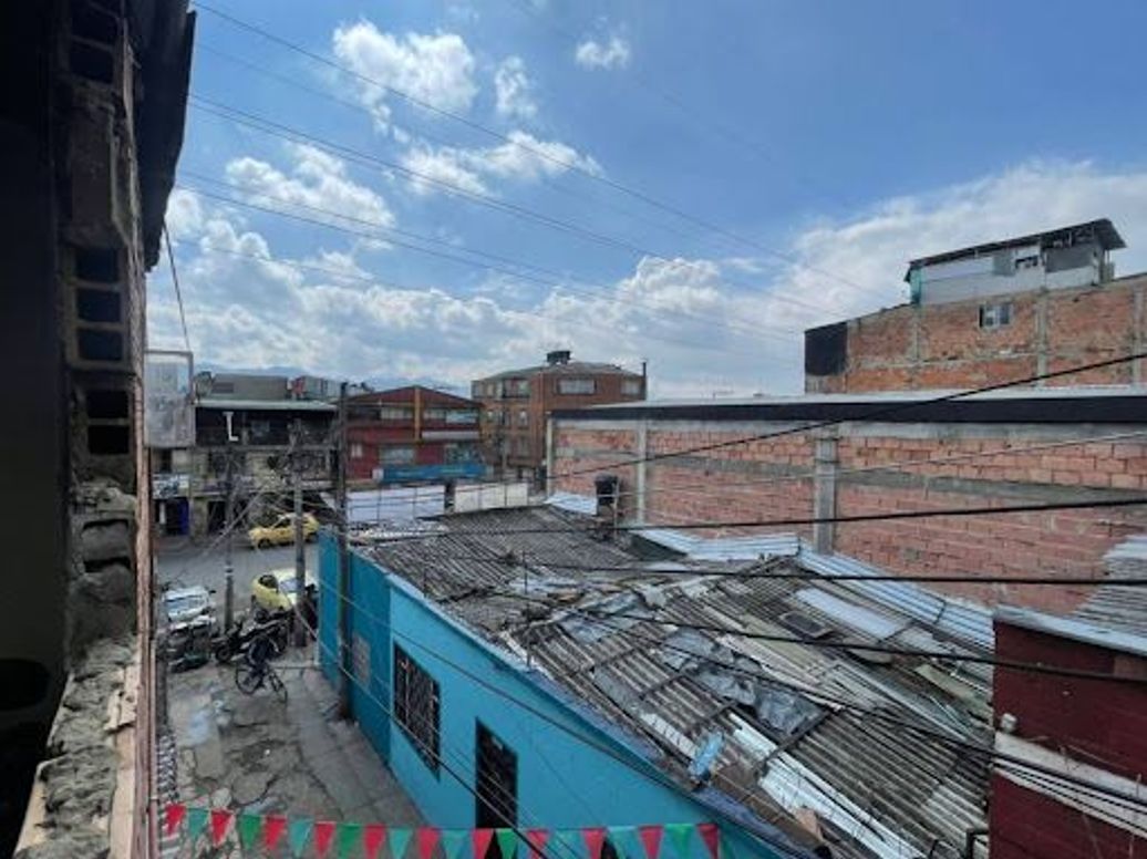 Casa de 7 alcobas en venta en San Joaquín, Bogotá, 190 m² · foto 19 de 20