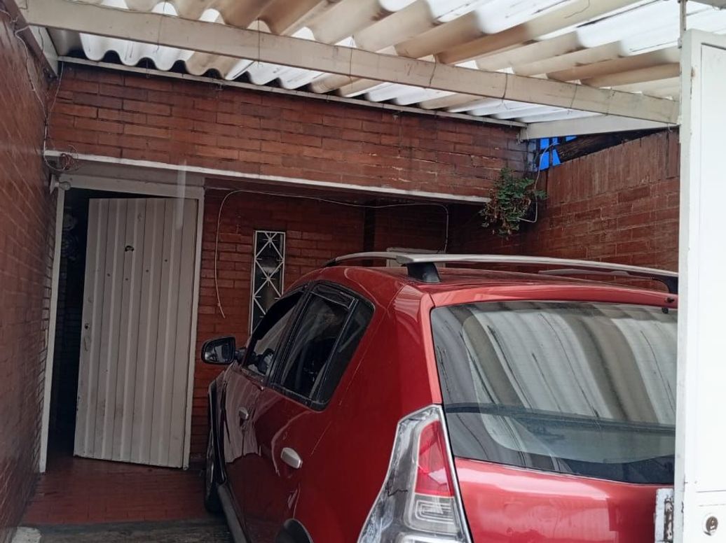 Casa de 3 alcobas en venta en Ub. Ciudadela Colsubsidio, Bogotá, 148 m² · foto 2 de 15