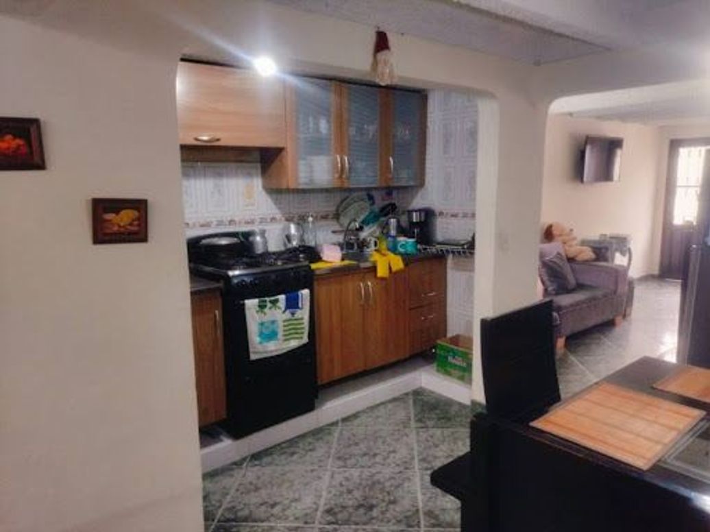 Casa de 4 alcobas en venta en Villas De Granada, Bogotá, 120 m² · foto 9 de 20