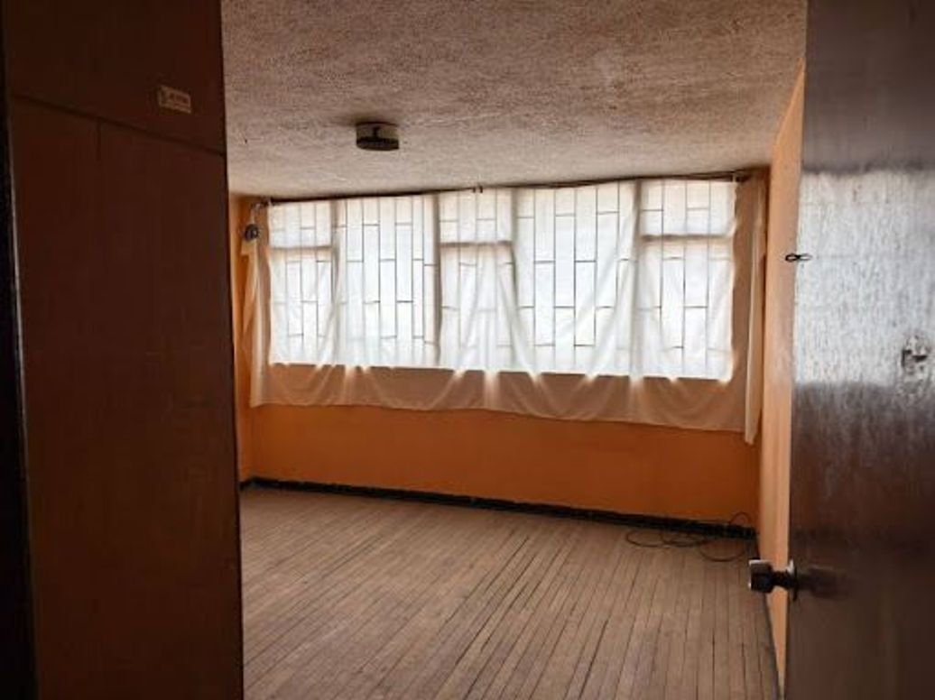 Casa de 7 alcobas en venta en Vergel Del Country, Bogotá, 825 m² · foto 4 de 20
