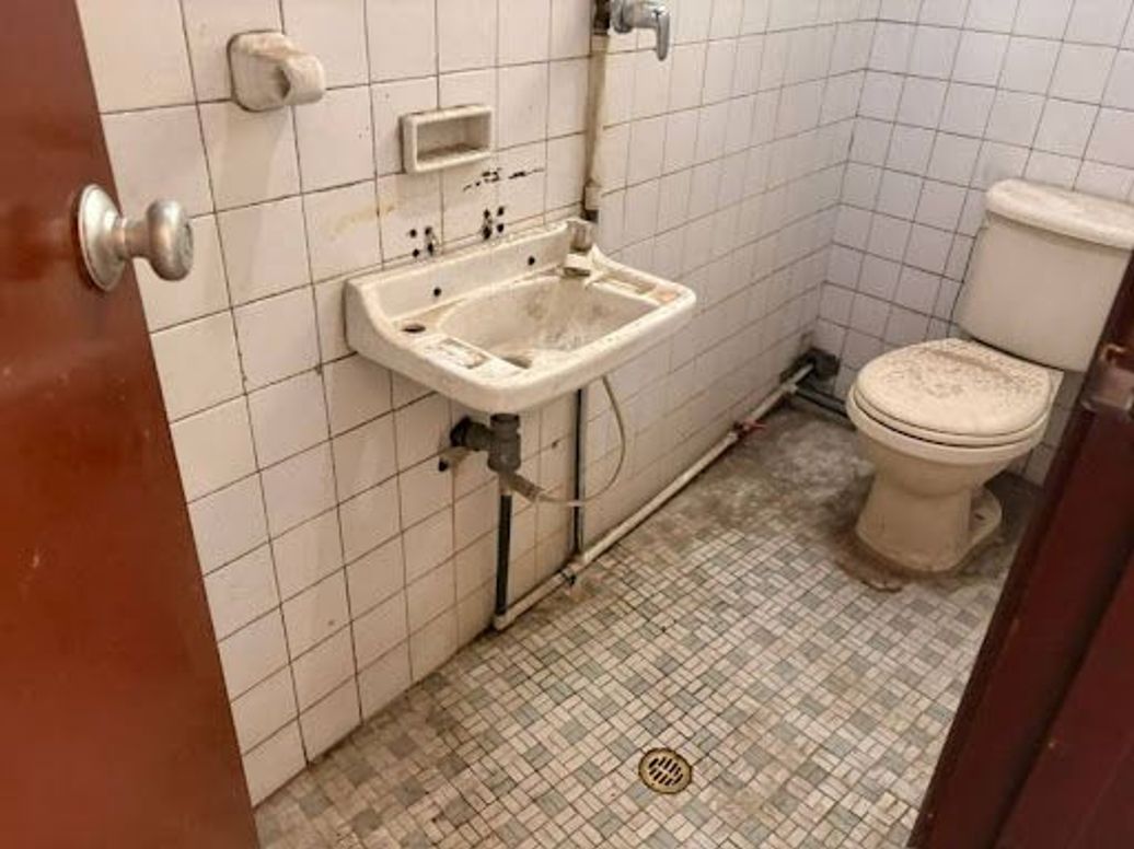 Casa de 7 alcobas en venta en Vergel Del Country, Bogotá, 825 m² · foto 16 de 20