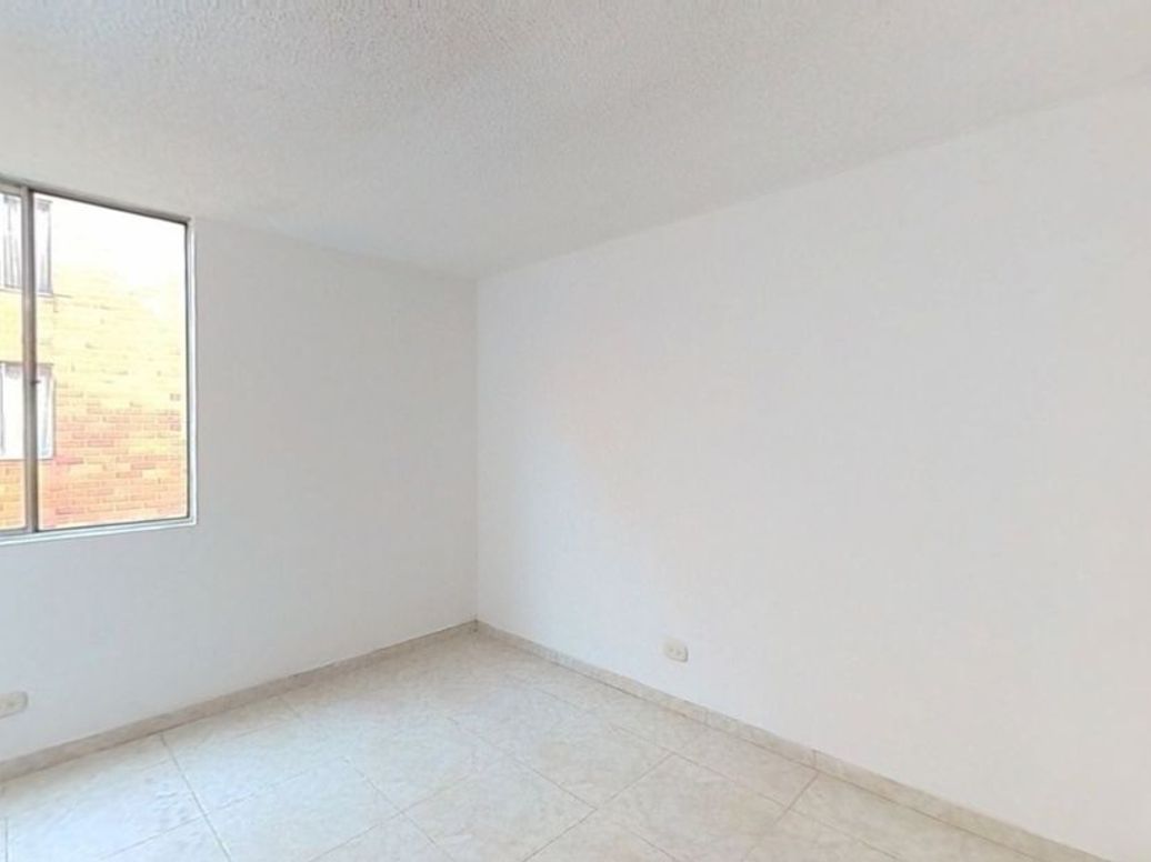 Apartamento de 2 alcobas en venta en Los Pantanos, Bogotá, 55 m² · foto 14 de 17