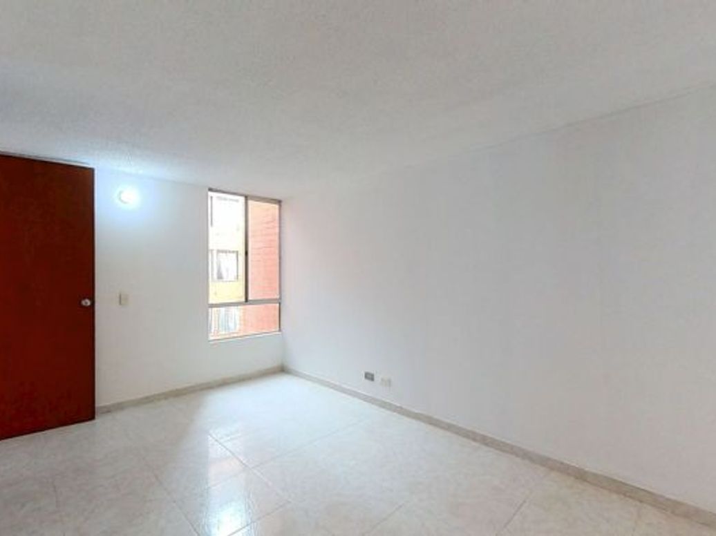 Apartamento de 2 alcobas en venta en Los Pantanos, Bogotá, 55 m² · foto 11 de 17