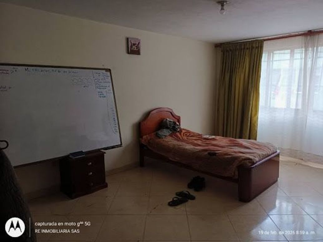Casa de 9 alcobas en venta en Venecia, Bogotá, 250 m² · foto 15 de 20