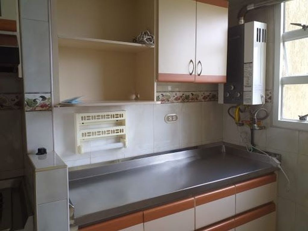 Apartamento de 3 alcobas en venta en La Liberia, Bogotá, 73 m² · foto 7 de 20