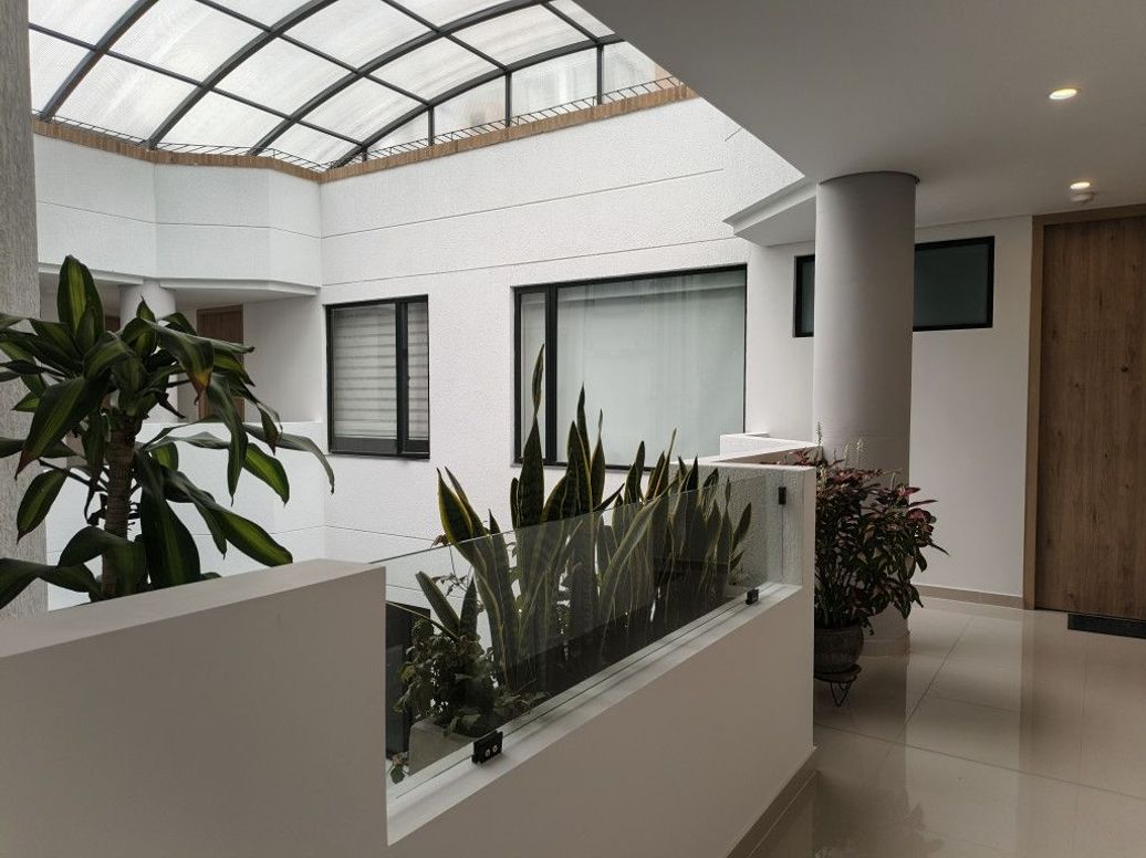 Apartamento de 1 alcoba en venta en San Patricio, Bogotá, 77 m² · foto 4 de 20