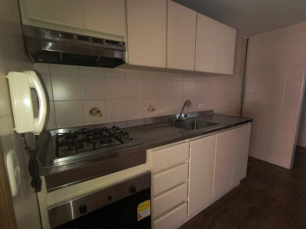 Apartamento de 3 alcobas en venta en Rincon Del Chicó, Bogotá, 115 m² · foto 4 de 14