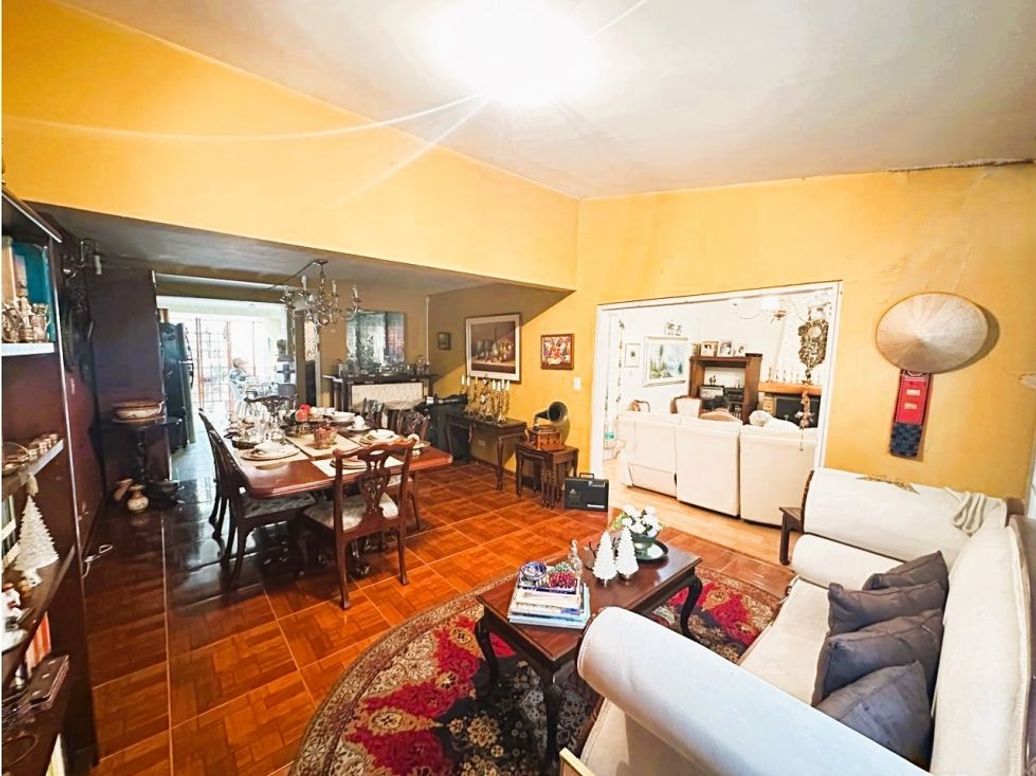 Casa de 12 alcobas en venta en El Contador, Bogotá, 490 m² · foto 12 de 20