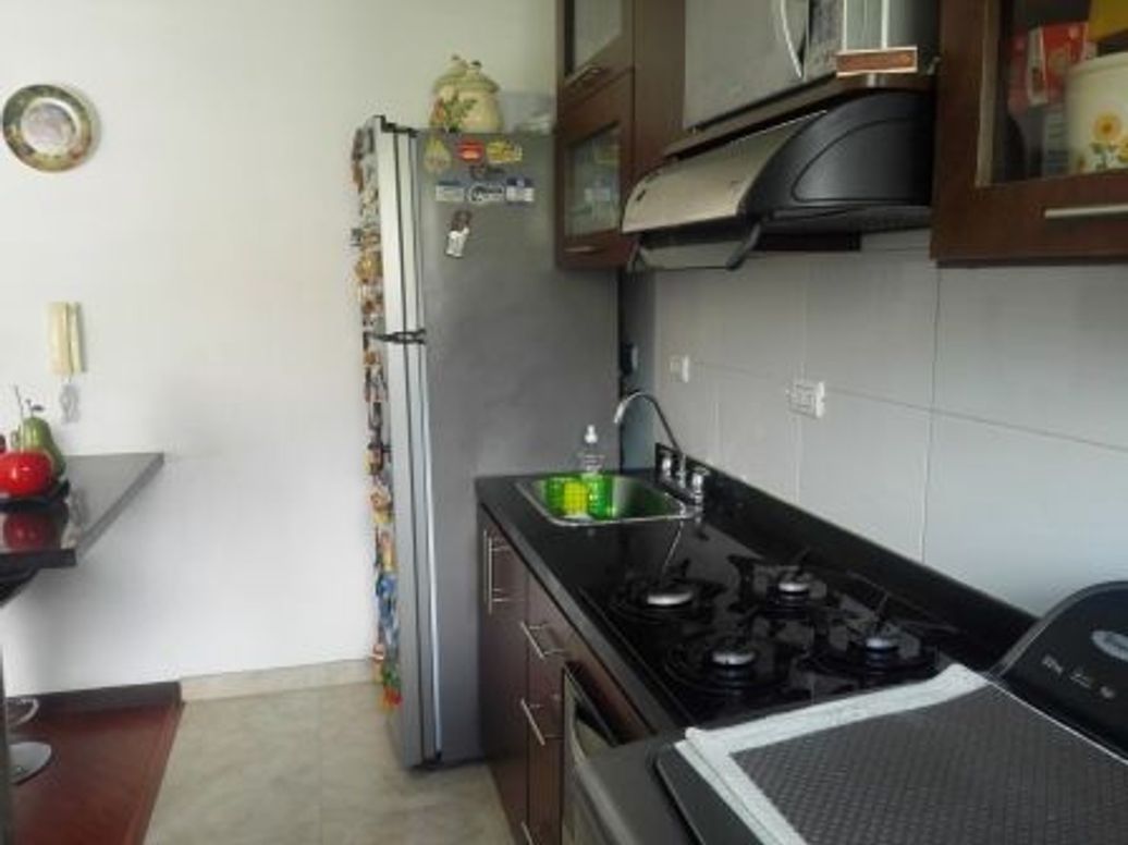 Apartaestudio en venta en Caobos Salazar, Bogotá, 27 m² · foto 3 de 11