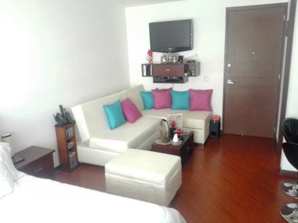 Apartaestudio en venta en Caobos Salazar, Bogotá, 27 m² · foto 5 de 11