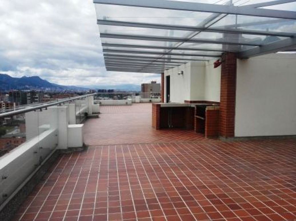 Apartaestudio en venta en Caobos Salazar, Bogotá, 27 m² · foto 6 de 11