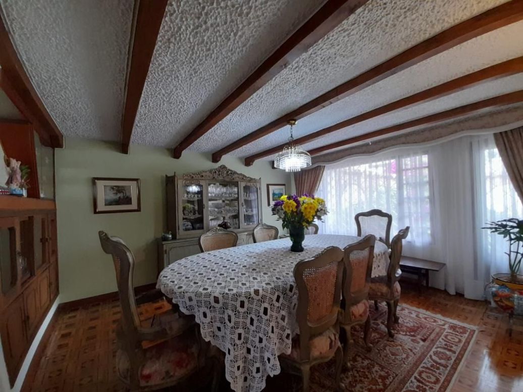 Casa de 4 alcobas en venta en El Contador, Bogotá, 211 m² · foto 5 de 20