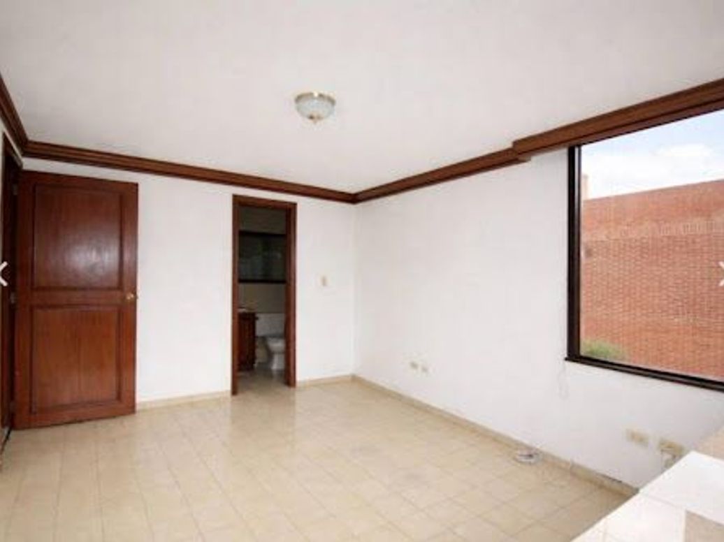 Apartamento de 3 alcobas en venta en Chico, Bogotá, 75 m² · foto 3 de 12
