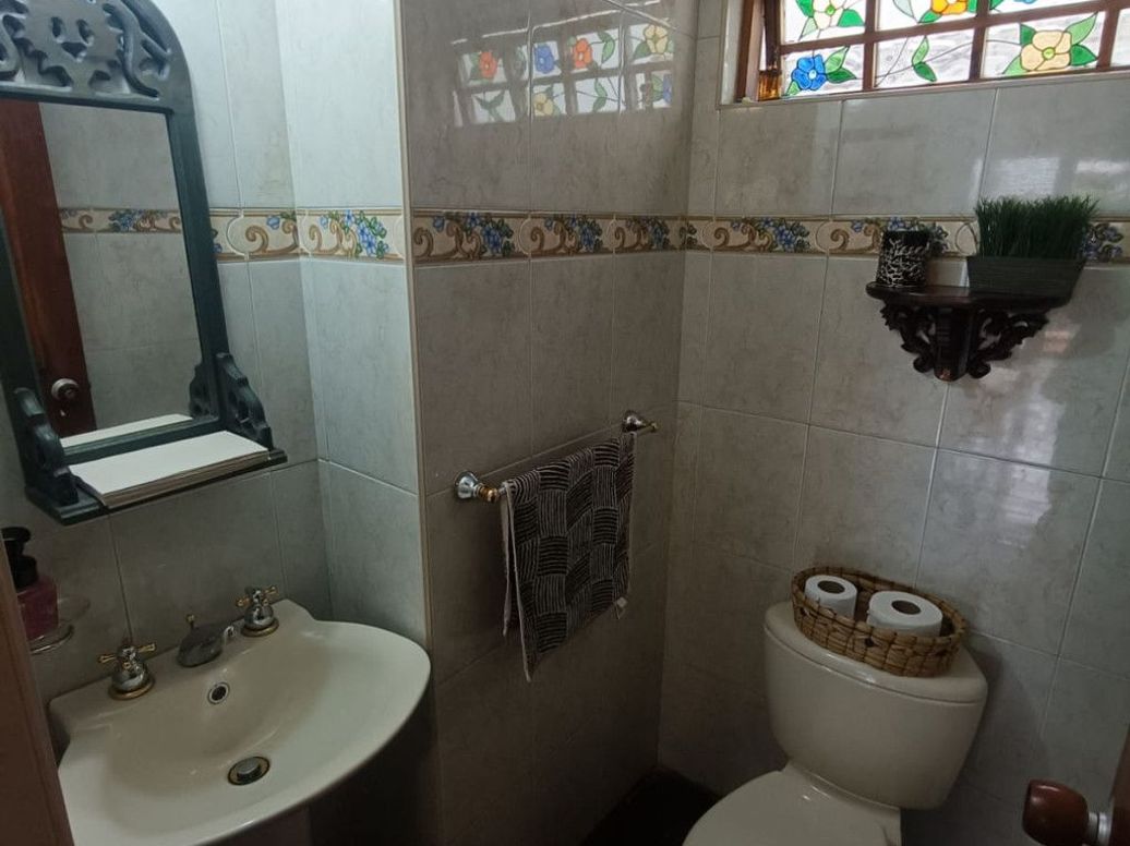 Casa de 3 alcobas en venta en Ub. Santa Coloma, Bogotá, 191 m² · foto 4 de 20