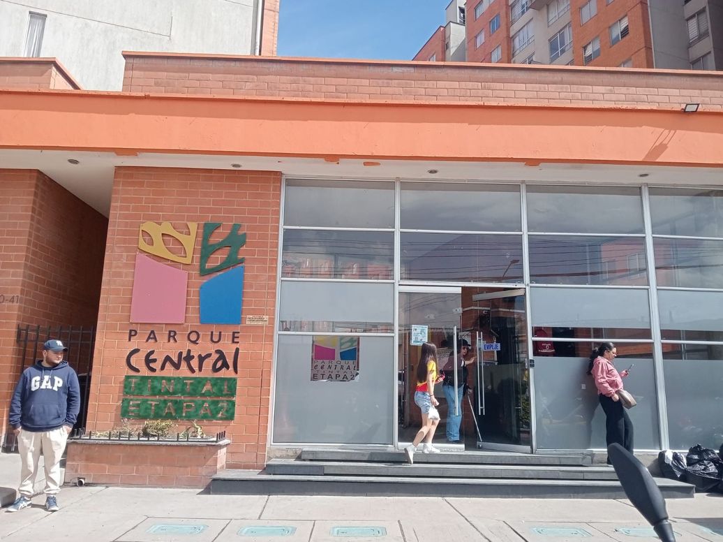 Apartamento de 3 alcobas en venta en Parque Central Tintal I Y Ii, Bogotá, 54 m² · foto 9 de 17