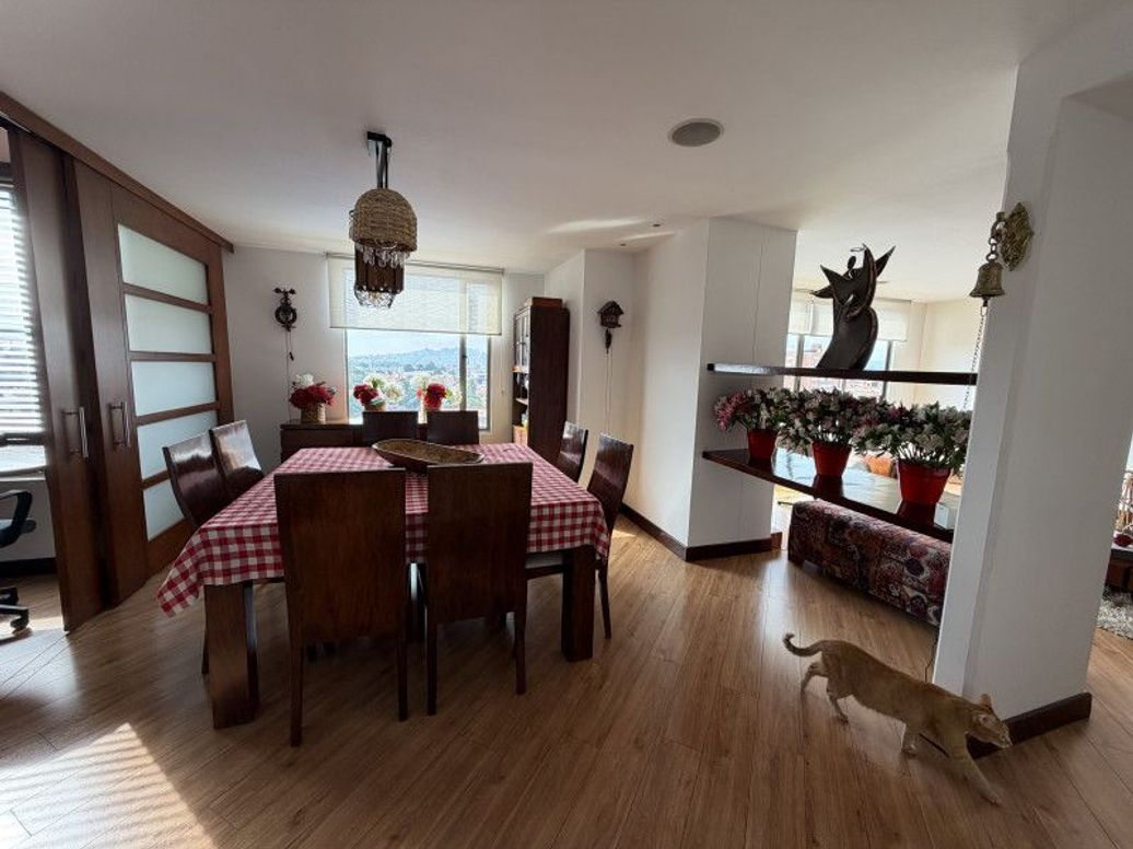 Apartamento de 3 alcobas en venta en Cr. El Bosque, Bogotá, 182 m² · foto 6 de 20
