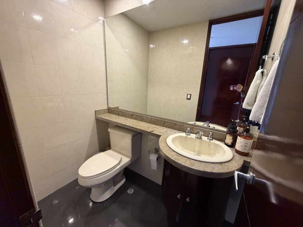 Apartamento de 3 alcobas en venta en Cr. El Bosque, Bogotá, 182 m² · foto 9 de 20