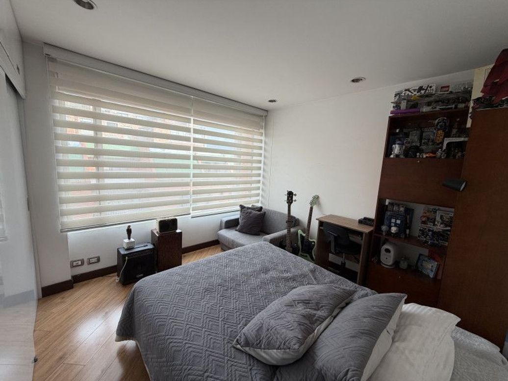 Apartamento de 3 alcobas en venta en Cr. El Bosque, Bogotá, 182 m² · foto 15 de 20