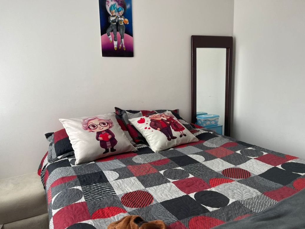 Apartamento de 3 alcobas en venta en Ub. San Luis, Bogotá, 40 m² · foto 8 de 16