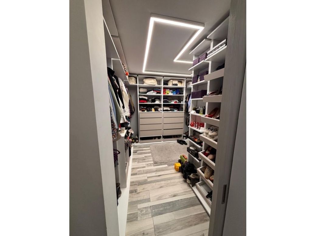 Apartamento de 3 alcobas en venta en Ub. Bosques De Medina, Bogotá, 286 m² · foto 7 de 9