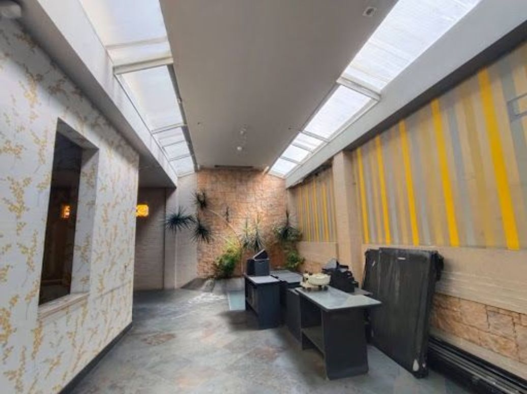 Casa de 1 alcoba en venta en Chapinero, Bogotá, 280 m² · foto 11 de 16