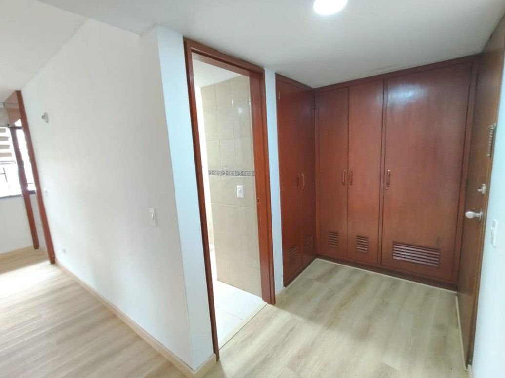 Apartaestudio en arriendo en Quinta Camacho, Bogotá, 48 m² · foto 11 de 12