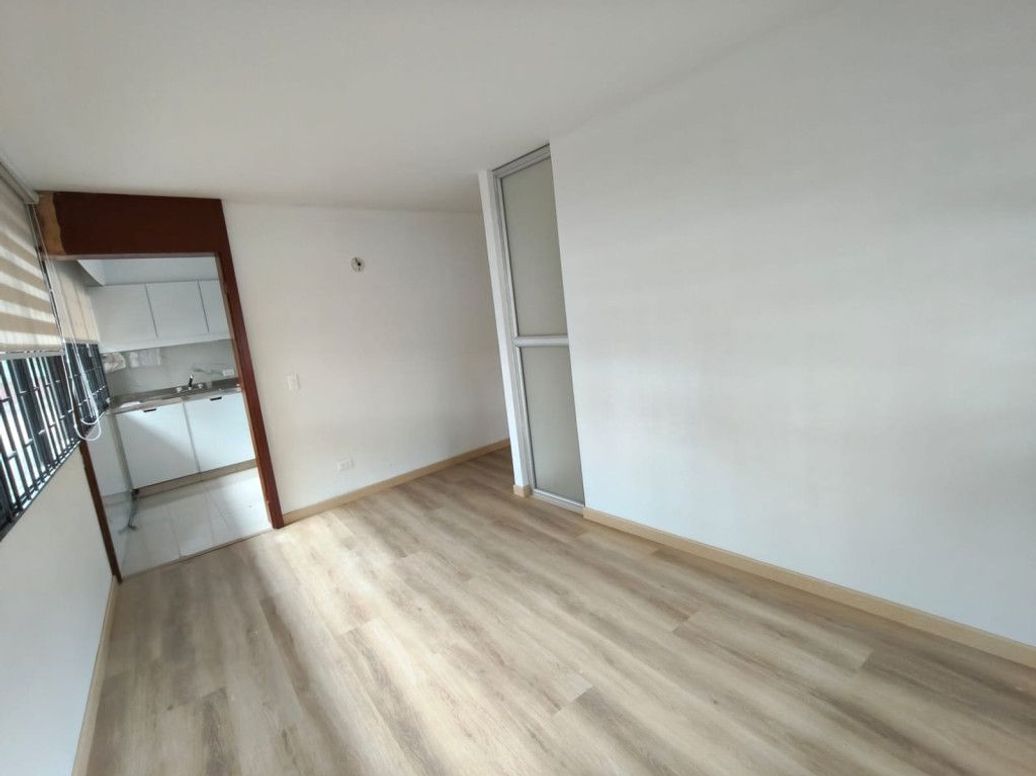 Apartaestudio en arriendo en Quinta Camacho, Bogotá, 48 m² · foto 8 de 12