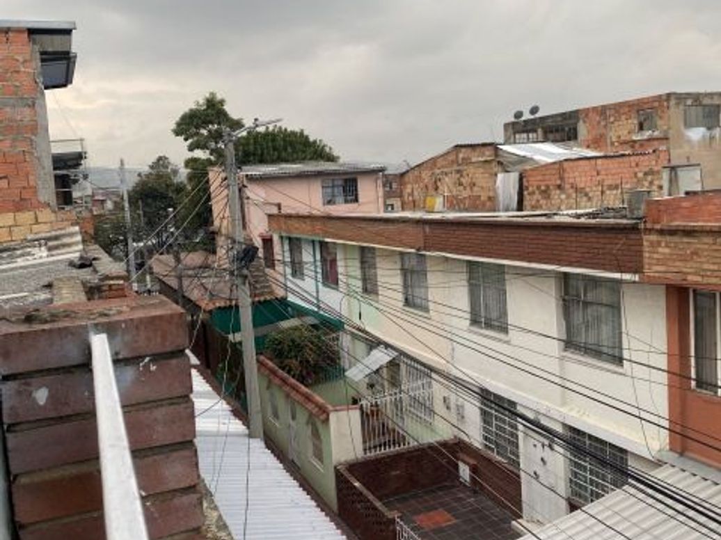 Casa de 4 alcobas en venta en Quiroga Central, Bogotá, 264 m² · foto 16 de 17