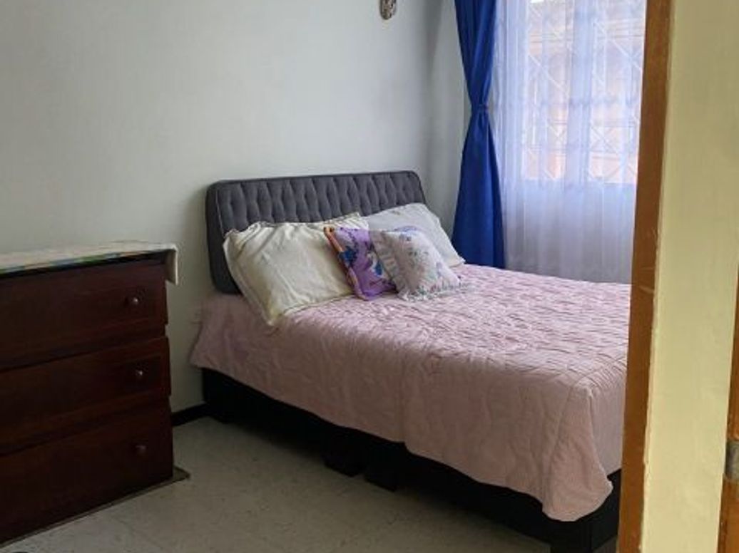 Casa de 4 alcobas en venta en Quiroga Central, Bogotá, 264 m² · foto 2 de 17