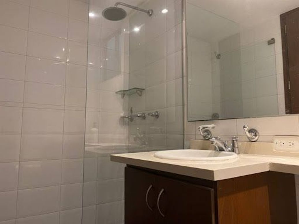 Apartamento de 2 alcobas en venta en Cedritos, Bogotá, 61 m² · foto 9 de 13