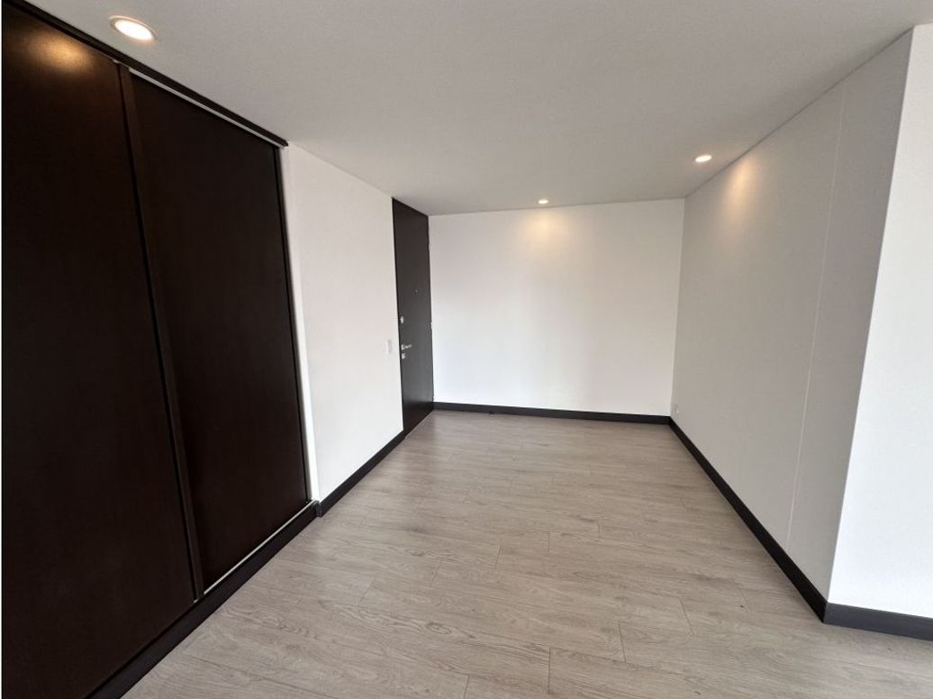 Apartamento de 3 alcobas en venta en Chapinero, Bogotá, 165 m² · foto 19 de 20