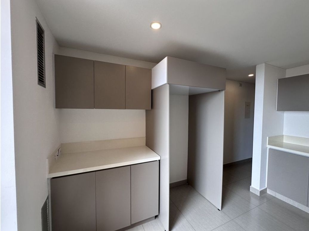 Apartamento de 3 alcobas en venta en Chapinero, Bogotá, 165 m² · foto 4 de 20