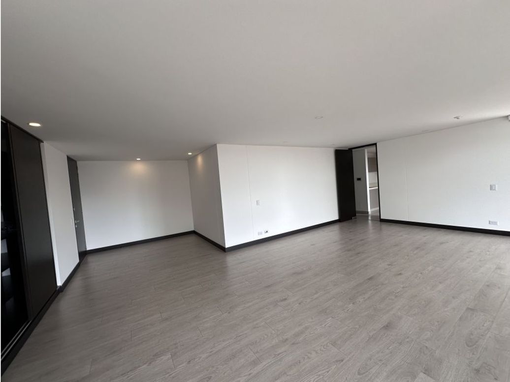 Apartamento de 3 alcobas en venta en Chapinero, Bogotá, 165 m² · foto 6 de 20
