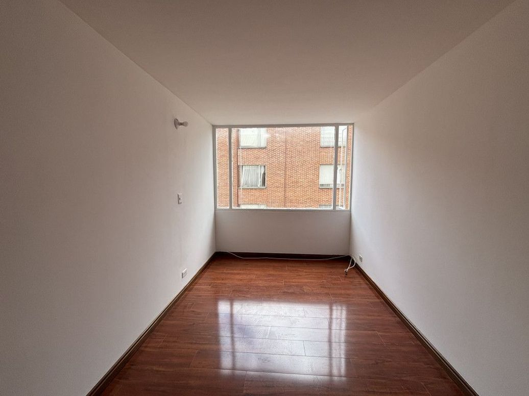 Apartamento de 3 alcobas en venta en Santa Barbara Central, Bogotá, 156 m² · foto 13 de 19