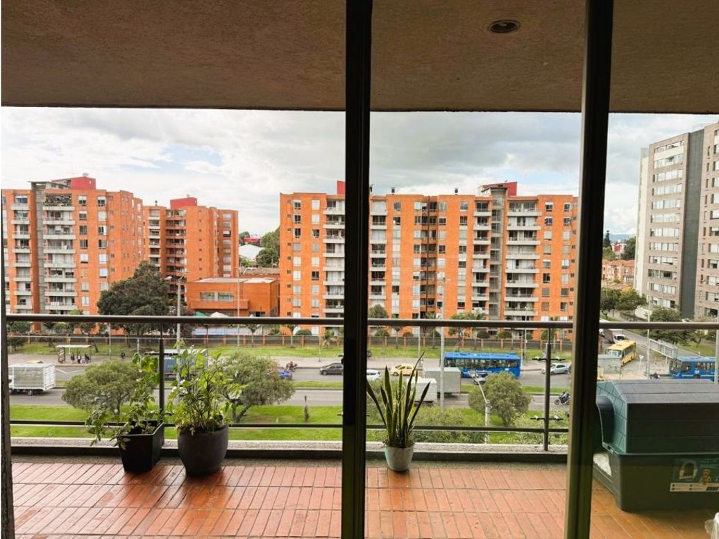 Apartamento de 5 alcobas en venta en La Esperanza Norte, Bogotá, 192 m² · foto 6 de 20