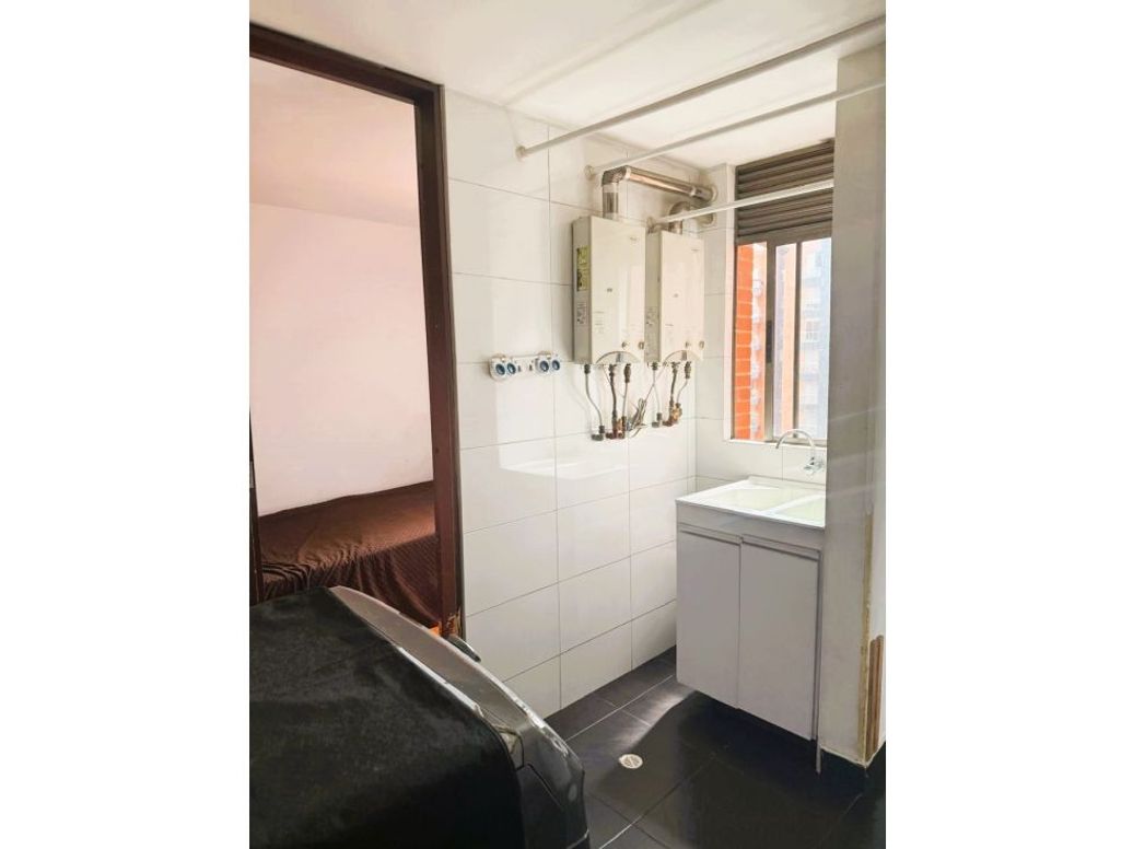 Apartamento de 5 alcobas en venta en La Esperanza Norte, Bogotá, 192 m² · foto 16 de 20
