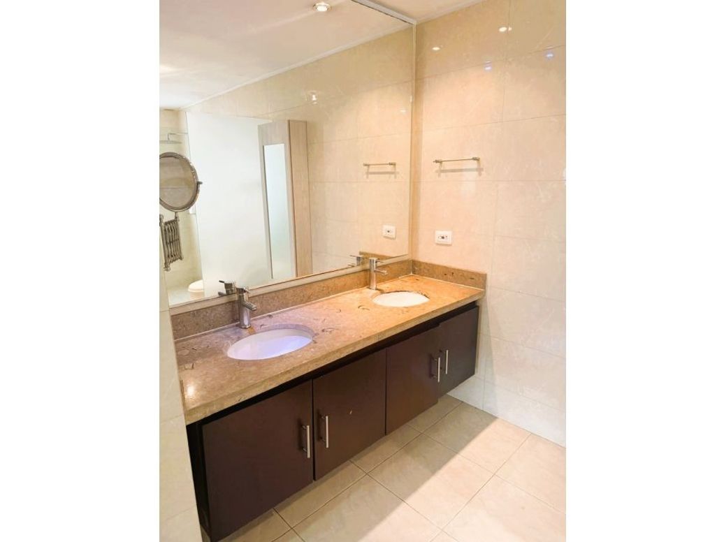 Apartamento de 5 alcobas en venta en La Esperanza Norte, Bogotá, 192 m² · foto 20 de 20