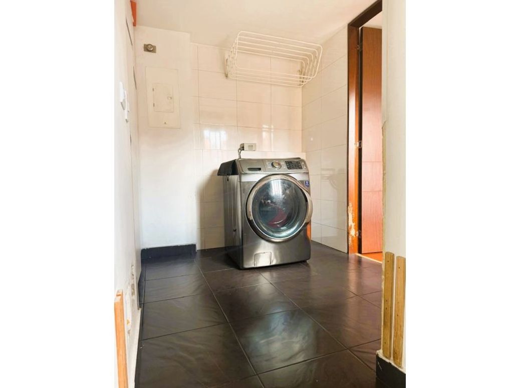 Apartamento de 5 alcobas en venta en La Esperanza Norte, Bogotá, 192 m² · foto 12 de 20
